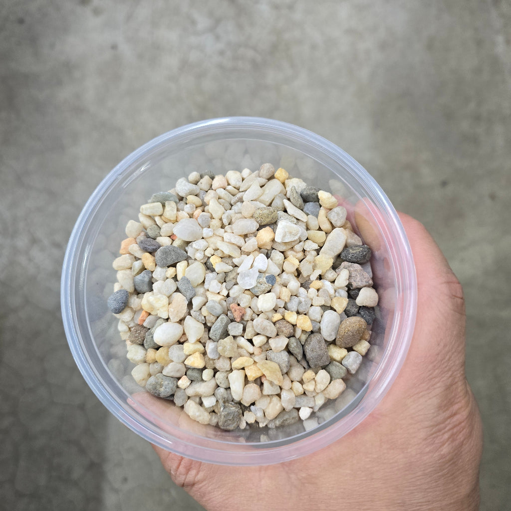 Pebble Gravel - 16 oz