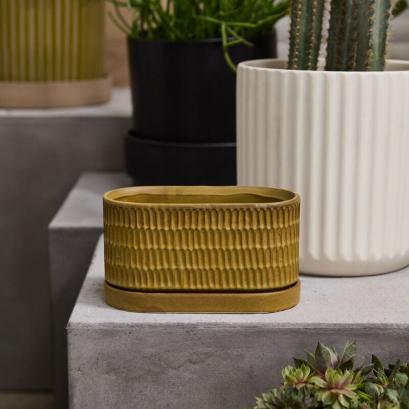 Zelle Planter - 8" (ochre)