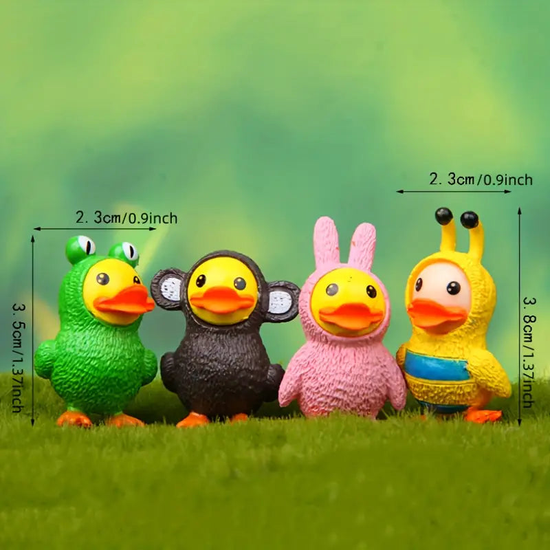 MINIATURES - Duck In Costume