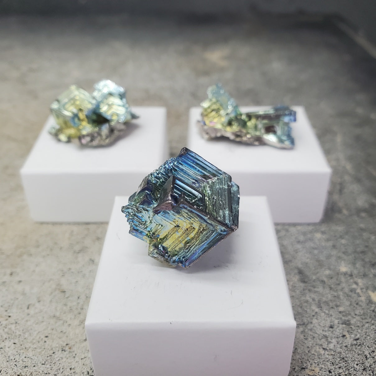 CRYSTALS - BISMUTH