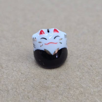 Mini ManekI Neko