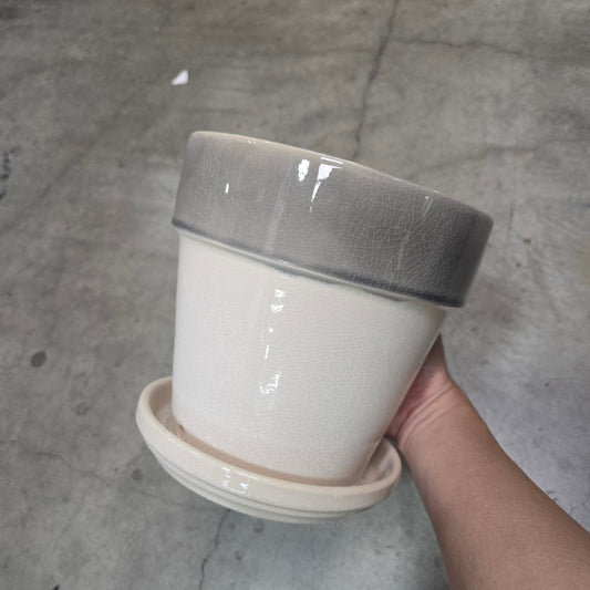 Standard Pot - 8.25" (grey/cream)