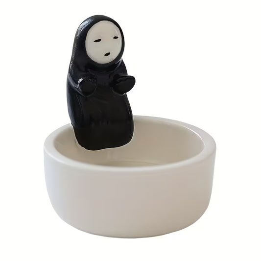 No Face Ceramic Holder