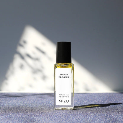 MOONFLOWER All-Natural Botanical Perfume Oil