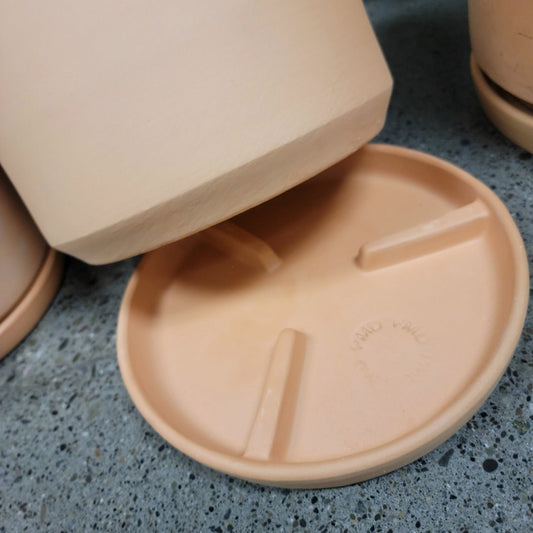 Deep Planter saucer - terra cotta 12"