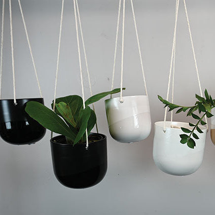 WP Hanging Pot - White