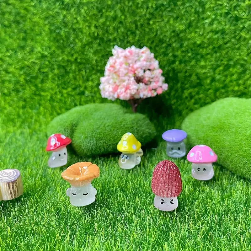 Wild mushrooms Miniature