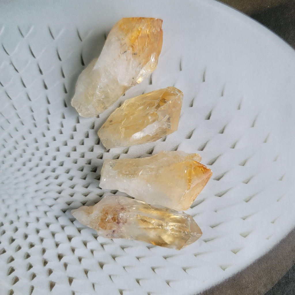 CRYSTALS - CITRINE POINTS