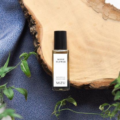 MOONFLOWER All-Natural Botanical Perfume Oil