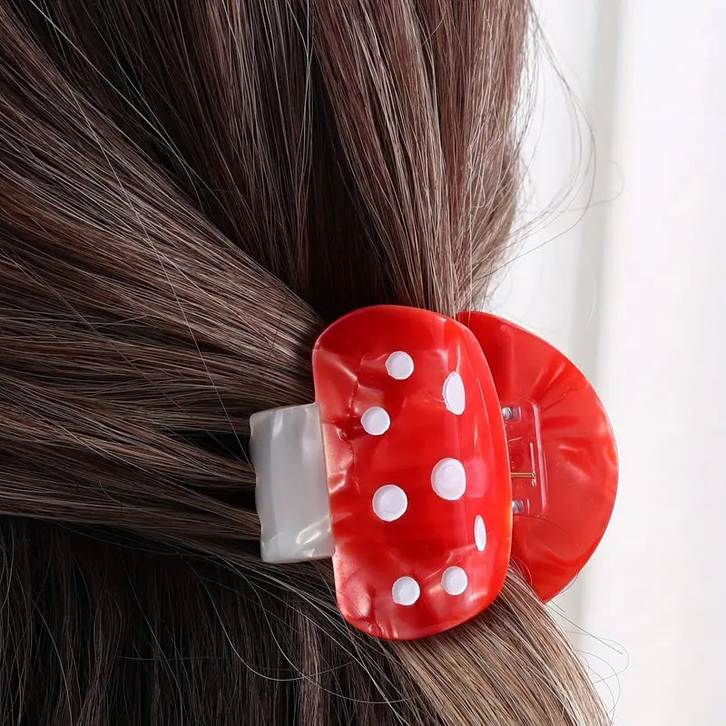 Mushroom Claw Hair clip