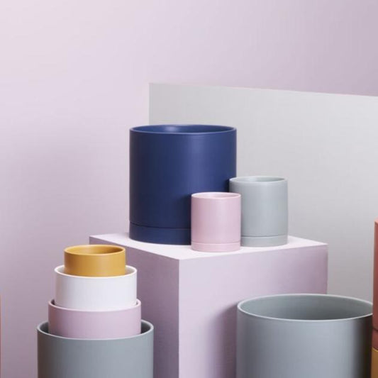 Romey Pot - dark blue (10")