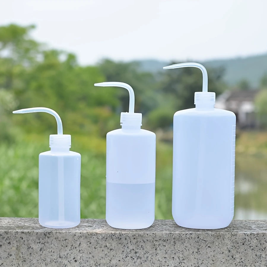 Squeeze bottle