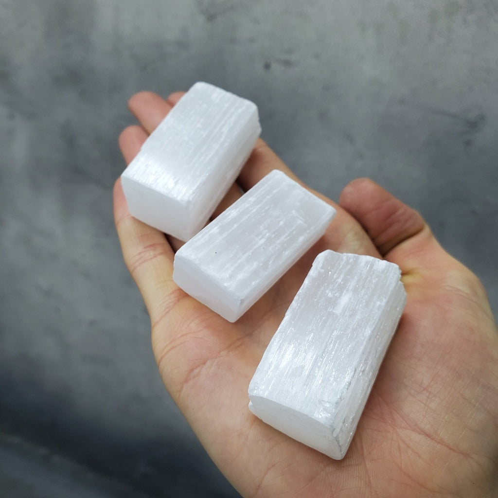 SELENITE (ROUGH) - 1