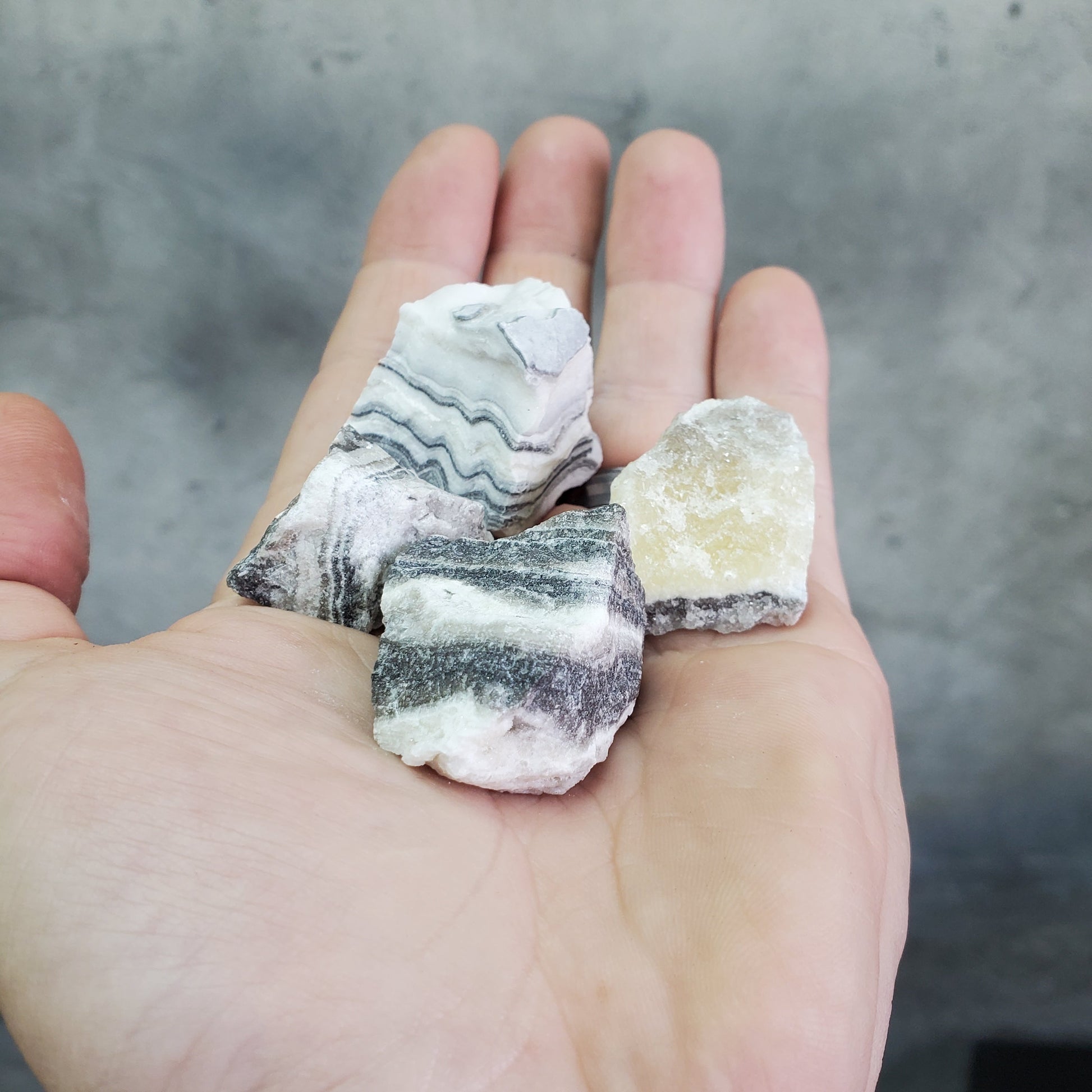 CRYSTALS - ZEBRA CALCITE